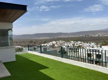 Casa · 328ha · 3 Recámaras · 3 Estacionamientos · Casa en Venta en Porta Fontana León Guanajuato Zona Norte