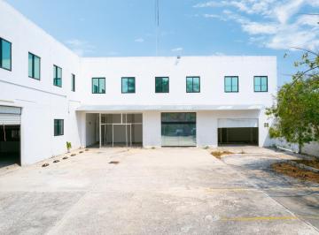 Local comercial · 1185m² · 18 Estacionamientos · Local en Renta en Centro, Mérida – con 18 Estacionamientos y Uso Comercial/oficinas