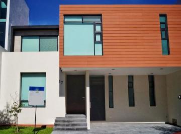 Casa · 257m² · 3 Recámaras · 2 Estacionamientos · Casa en Venta en Parque Durango, Zona Lomas de Angelópolis III, Cascatta