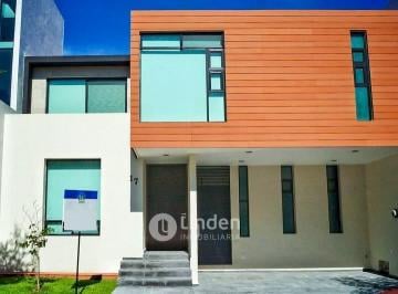 Casa · 257m² · 3 Recámaras · 2 Estacionamientos · Casa en Venta en Parque Durango, Zona Lomas de Angelópolis III, Cascatta