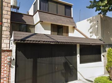 Casa de 3 habitaciones, Azcapotzalco · Casa en Azcapotzalco, Cerca de Calzada Camarones, Plaza Comercial, Hospital y Parque.