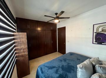 Casa · 230m² · 4 Recámaras · 2 Estacionamientos · Casa - Aguascalientes