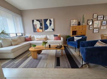Casa · 181m² · 3 Recámaras · 2 Estacionamientos · Casa en Venta, en Zibata, Queretaro