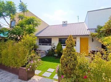 32b19a5d6fb096c195c78eeaf7967ebf5dd1691d3aa7d35b1824b6f10bdc2eae · Casa Remodelada en Fraccionamiento Privado | Lista Para Habitar en Toluca