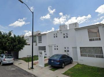 Casa en condominio de 3 habitaciones, Corregidora · Casa en Venta en Corregidora, Querétaro. Clm