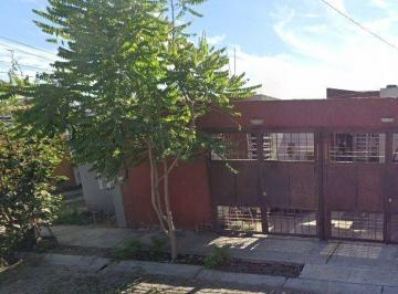 Casa de 2 habitaciones, Villa de Alvarez · Casa en Venta en Gral. Sóstenes Rocha, Cdad. de Villa de Álvarez, Colima Clg