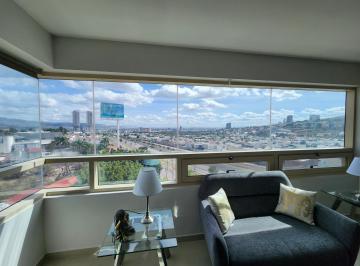 Departamento · 220m² · 3 Recámaras · Departamento Amueblado en Balcones del Campestre