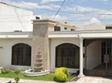 Casa de 4 habitaciones, Monterrey · Hermosa Casa en Venta de Remate en Monterrey, Nl