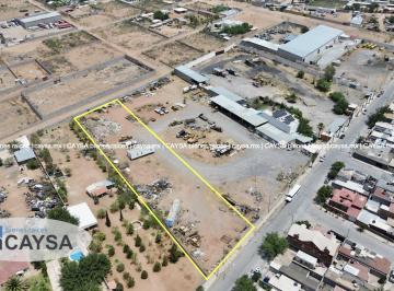 Terreno / Lote · 4557m² · Terreno en Venta en Los Nogales (Lombardo Toledano - Bardeado)