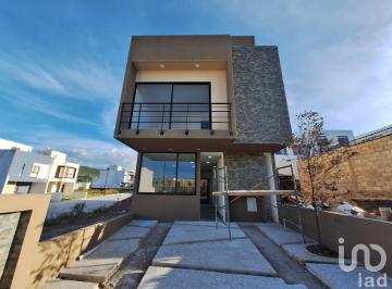 Casa · 161m² · 3 Recámaras · 2 Estacionamientos · Casa Nueva en Venta en Capital Sur, Marqués Querétaro