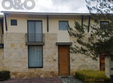 Casa · 157m² · 3 Recámaras · 2 Estacionamientos · Casa en Renta en Hacienda Valbuena, León