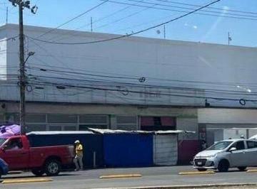 Local comercial · 1400m² · Puedes Rentar Uno o Dos Locales, Nos Adecuamos a Tus Necesidades!