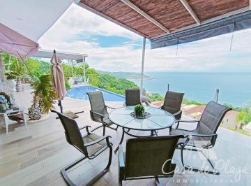 Casa · 400m² · 4 Recámaras · 6 Estacionamientos · Casa - Brisas del Marqués