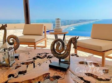Casa · 650m² · 4 Recámaras · 3 Estacionamientos · Casa de Lujo en Fraccionamiento Real Diamante