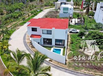 Casa · 365m² · 3 Recámaras · 2 Estacionamientos · Casa en Venta Residencial Diamante Acapulco Diamante