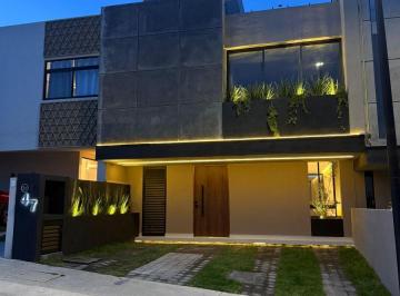 Casa en condominio de 3 habitaciones, El Marqués · Casa Capital Sur con Roof