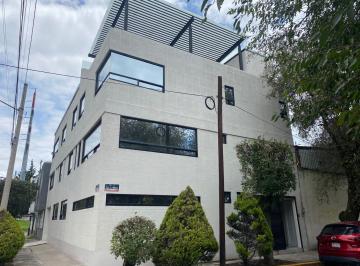 Casa · 12m² · Edificio Para Oficinas, Consultorios, Corporativo. Clínica.