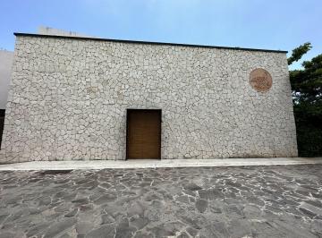 Casa · 374m² · Casa en Venta en Mérida, Cholul, Privada Nuukan, Mod Coati, Entrega Inmediata