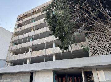 Local comercial · 3m² · 50 Estacionamientos · Edificio en Venta en Tacubaya