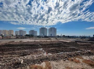Terreno / Lote · Terreno en Venta
