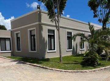 Casa de 4 habitaciones, Mérida · En Venta Casa en Priv. Puerta Mayab, Chablekal