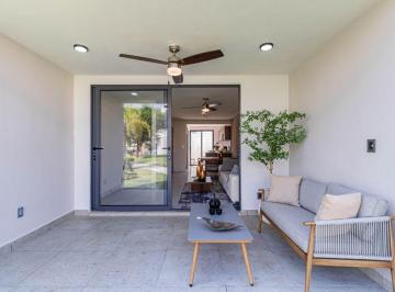 Casa de 3 habitaciones, Xochitepec · Casa en Venta con Alberca 3 Recámaras en Club de Golf Al Sur de Cuernavaca Morelos