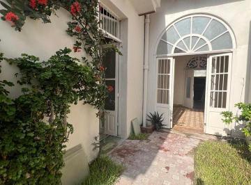 Casa · 200m² · 11 Recámaras · Casa Para Negocio con 11 Recámaras en Renta, 200 m² de Terreno en Centro Veracruz