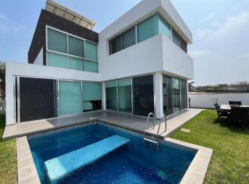 Casa · 318m² · 3 Recámaras · 2 Estacionamientos · Casa Venta, 3 Recamaras, Sala Tv, Acceso Al Mar. Residencial Las Olas. Rivieras Veracruz