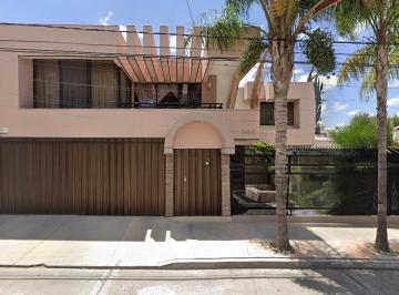 Casa de 5 habitaciones, Aguascalientes · Casa en Laurel Aguacalientes, Cerca de Hospital, Parque, Club, Plaza Comercial y Vias Rapidas.