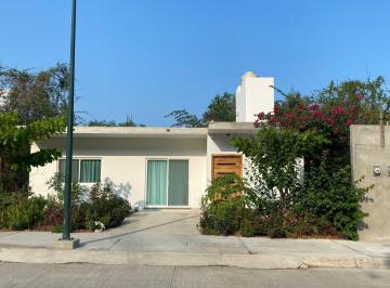 Casa · 118m² · 2 Recámaras · Casa Venta
