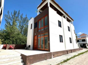 Casa · 208m² · 2 Recámaras · Vendo Edificio de 2 Depas en Residencial Villas Playa Blanca Frente El Mar Puerto Juárez