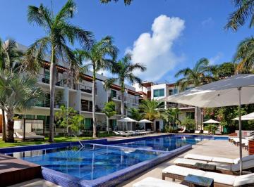 Departamento · 2 Recámaras · Depto Centro Via 38 en Renta Playa del Carmen