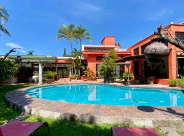 Casa de 3 habitaciones, Cuernavaca · Casa en Venta en Acapantzingo