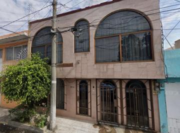 Casa de 3 habitaciones, Gustavo A. Madero · Casa en Venta en San Juan de Aragón, Gustavo A. Madero, Cdmx. Clm