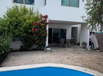 Casa · 212m² · 3 Recámaras · 2 Estacionamientos · Venta de Casa de 3 Recámara en Excelente Ubicación Xcumpich Mérida, Yuc - (4)