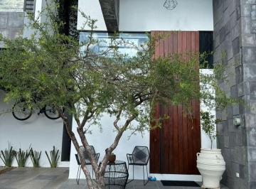 Casa de 3 habitaciones, San Andrés Cholula · Casa en Venta con Terraza Zona Lomas de Angelópolis Cáscata 1, San Andrés Cholula