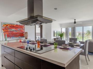 Departamento de 2 habitaciones, Solidaridad · ¡For Sale: Stunning Condo in Mareazul/descubre El Lujo en Este Moderno y Elegante Departamento