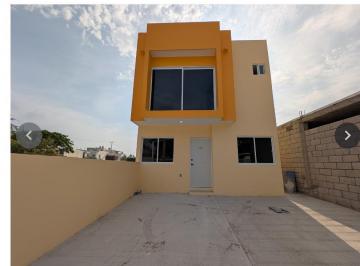 Casa · 126m² · 3 Recámaras · 1 Estacionamiento · Casa en Jesús Luna Luna