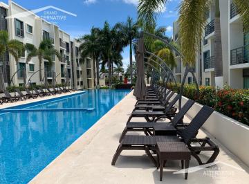 Departamento · 130m² · 3 Recámaras · 2 Estacionamientos · Departamento en Renta en Cancún, Long Island Midtown, Av Huayacán.