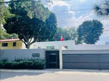 Casa de 4 habitaciones, Tlalpan · Casa en Venta en Jardines del Pedregal