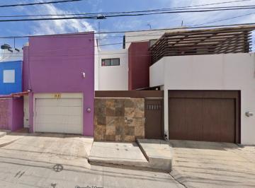 Casa de 3 habitaciones, Guadalupe · Casa en Venta en Lomas de Bernardez, 98610 Guadalupe, Zac.