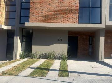 8208a31a7f6052dd3570e8721aa02c3770b55b0a1210f77a4c14ffe3b841230d · Casa en Venta en Zibatá. 16
