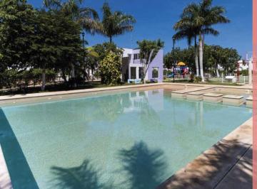Casa · 133m² · 4 Recámaras · 2 Estacionamientos · Venta de Casa en Privada Idilia Mérida Yucatán Conkal