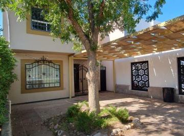 Casa de 3 habitaciones, Juárez · Casa en Venta Hacienda Los Nogales/area 4 Siglos