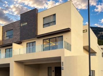 Casa de 3 habitaciones, García · Residencia Exclusivas Arriba de Leones