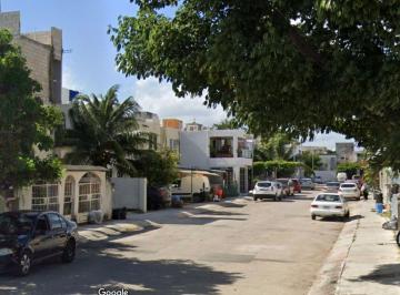Casa de 3 habitaciones, Solidaridad · Casa en Venta en Playa del Carmen, Solidaridad, Quintana Roo Clp1