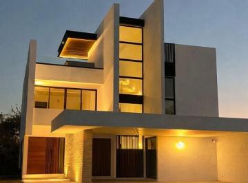 Casa de 4 habitaciones, Mérida · Casa en Venta en Mérida Yucatán