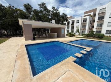 Departamento · 83m² · 3 Recámaras · 1 Estacionamiento · Departamento en Renta en Playa del Carmen Cerca Al Tren Maya