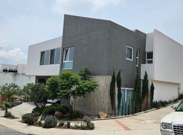 Fachada principal · Venta Casa en Club de Golf La Loma - 403 m²