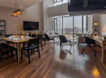 Departamento de 3 habitaciones, Cuauhtémoc · Exclusivo Duplex en Reforma: 3 Recámaras con Piscina Panorámica y Lujo Urbano